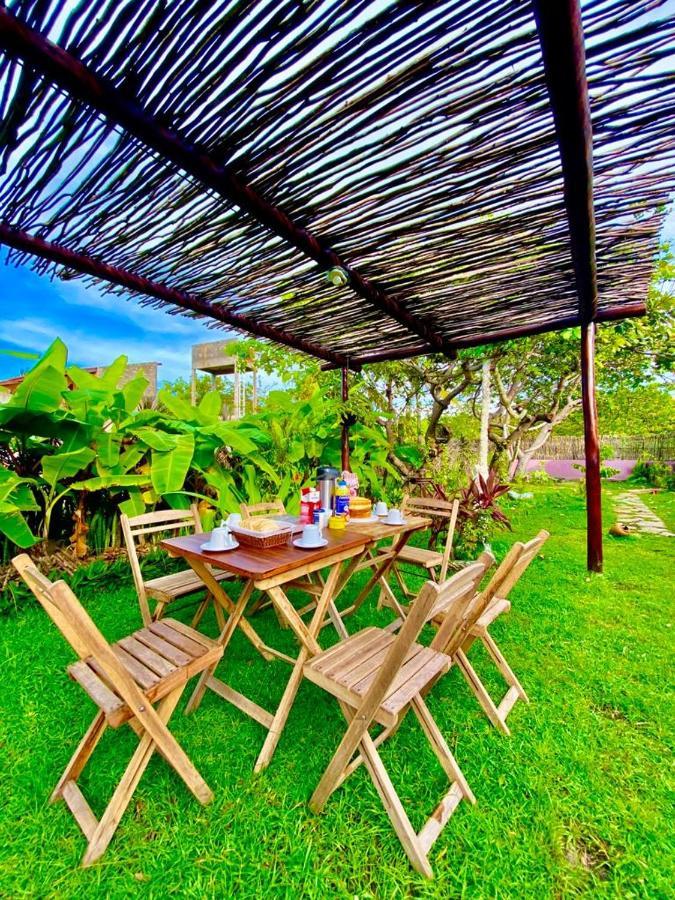 Rico Atins Hotel Exterior photo